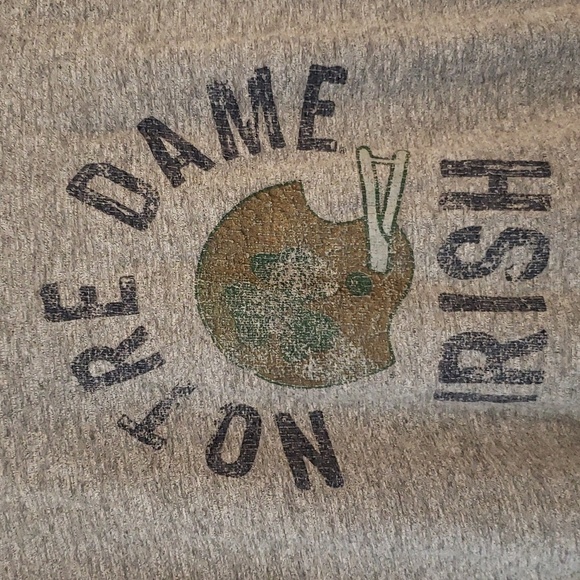 Retro Brand Notre Dame Irish long sleeve Top T-Shirt Men's Large - XL - Picture 3 of 11
